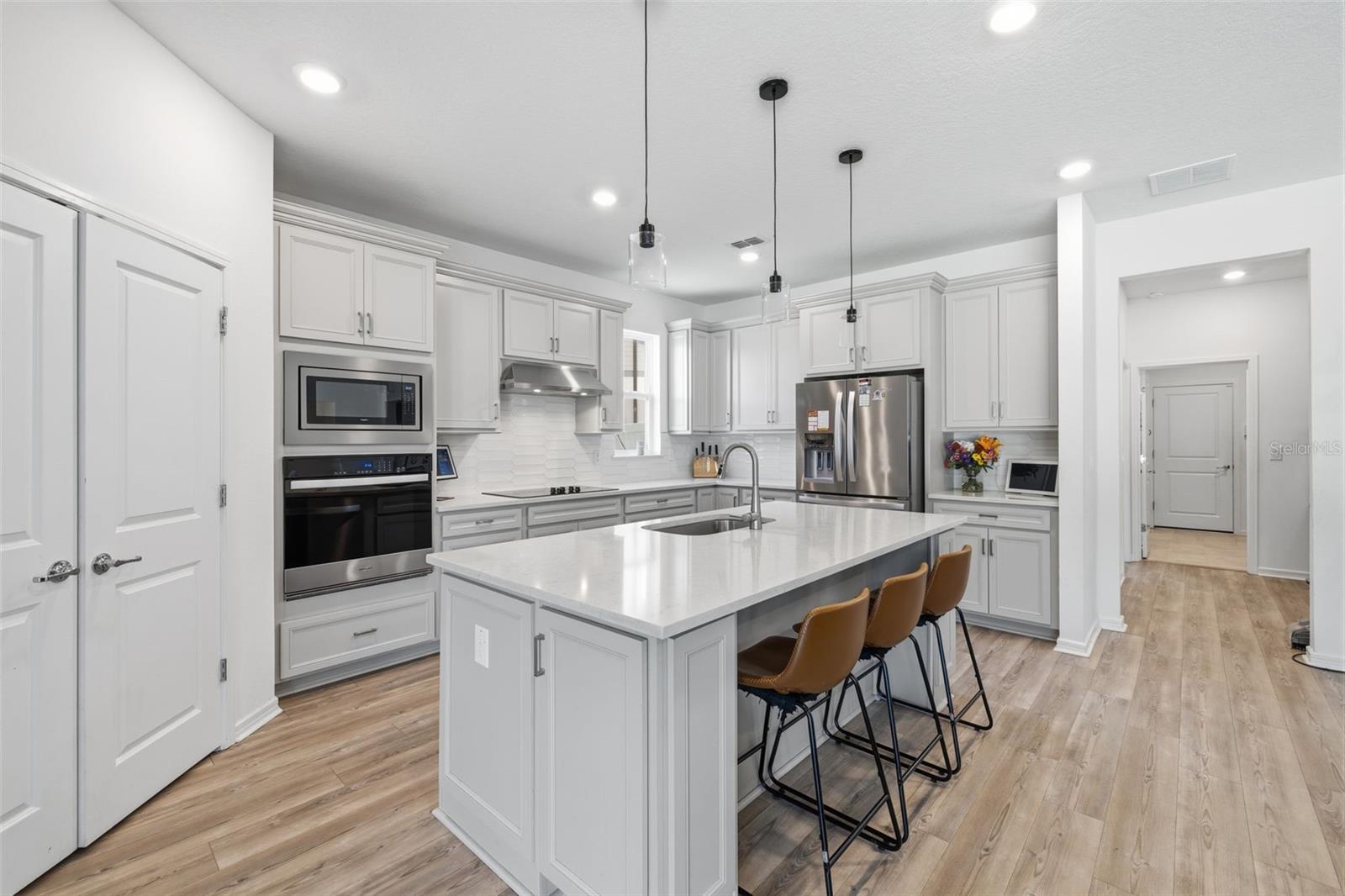 12071 Orchid Ash St