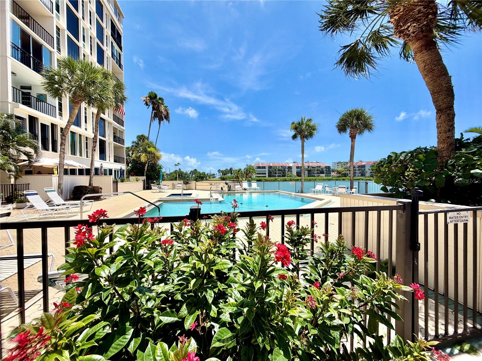 7400 Sun Island Dr S #111 photo 1