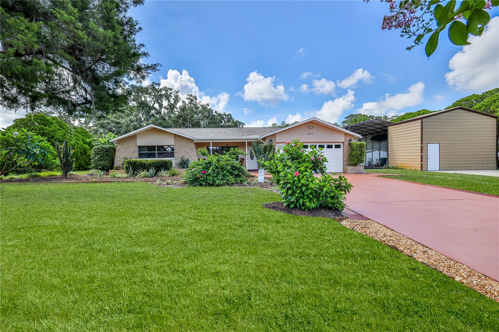 8270 Sycamore Dr photo 1