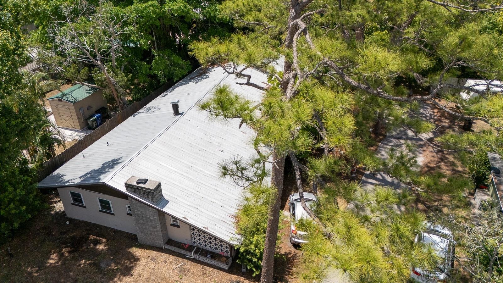 2110 Palm Ter