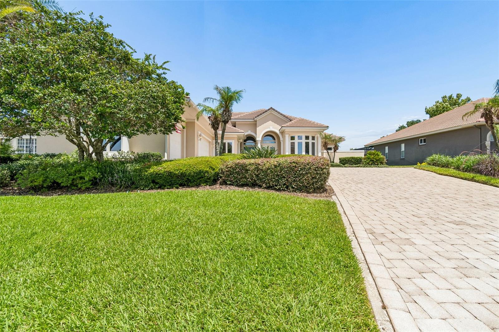 12749 Grand Traverse Dr