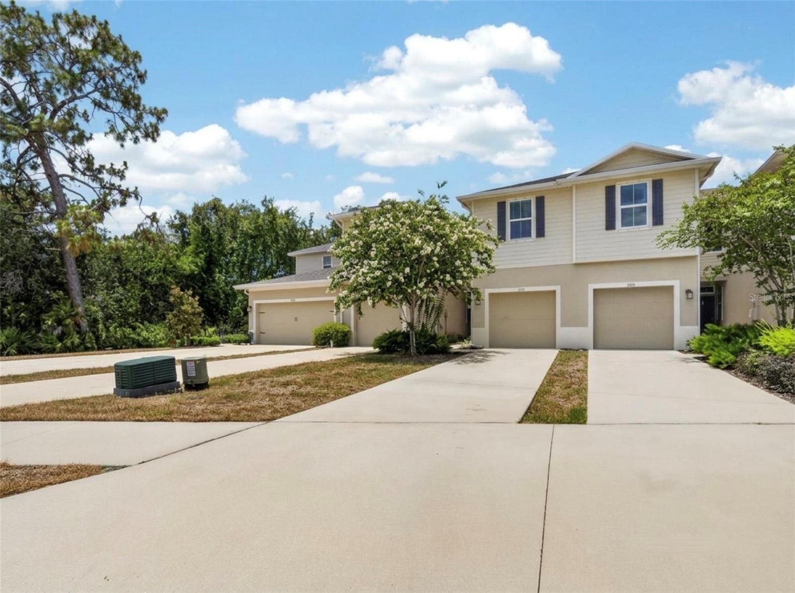 2911 Jacob Crossing Ln photo 1