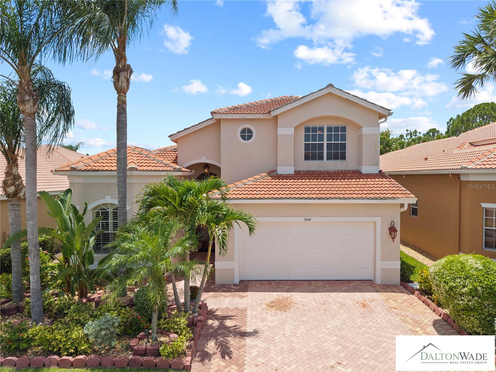 5044 Sandy Brook Cir photo 1