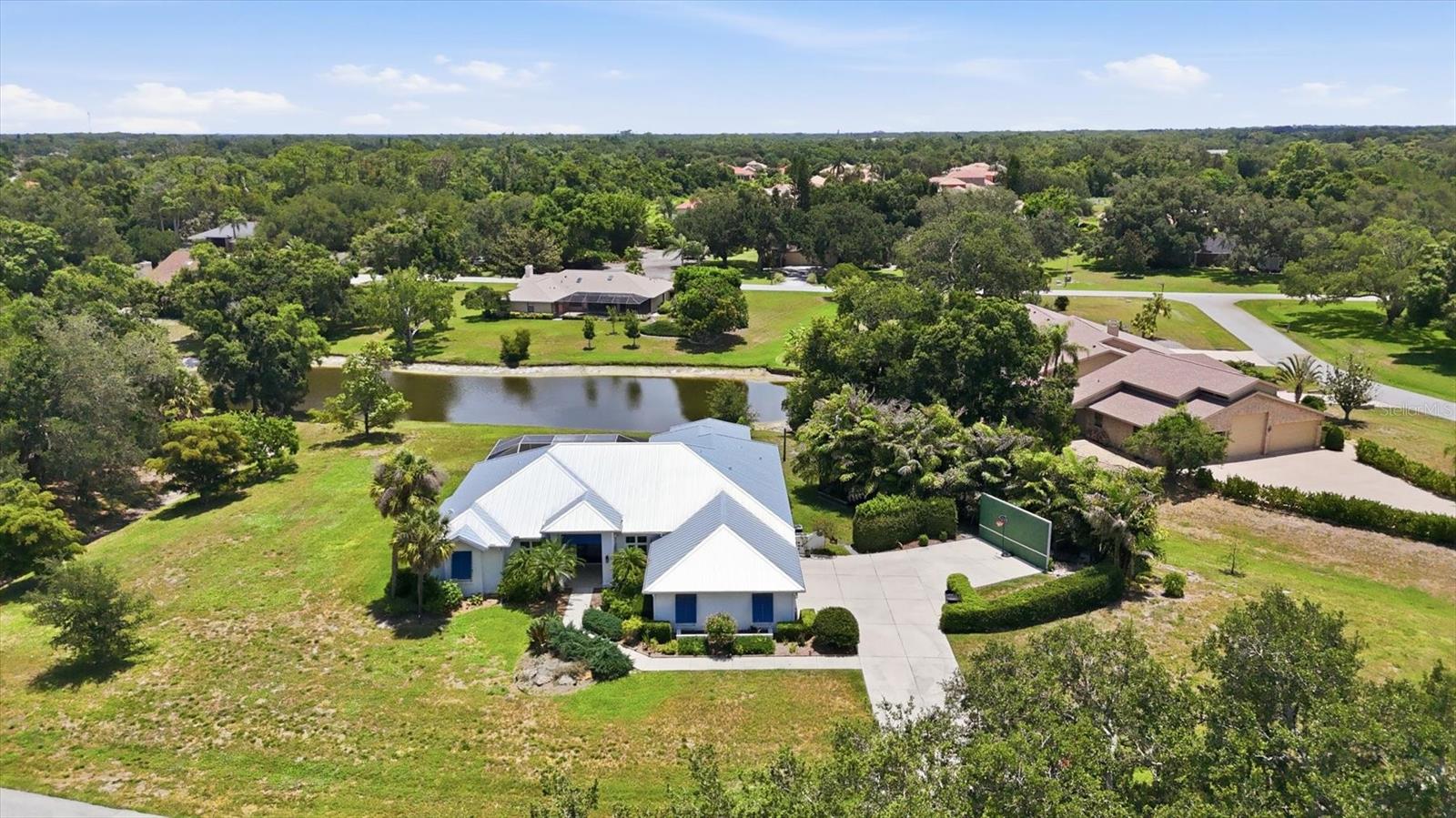 4575 Satinleaf Ln photo 1