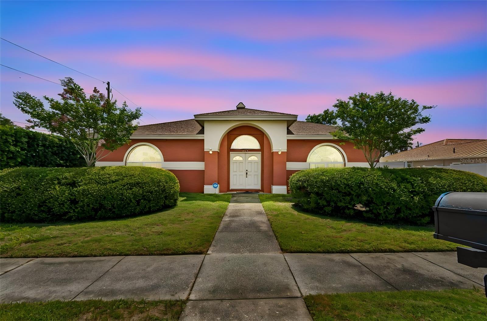 7791 Carver CT photo 1