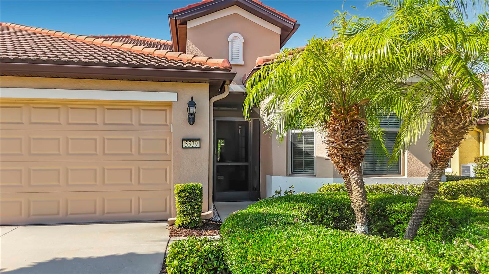 5539 Sunset Falls Dr
