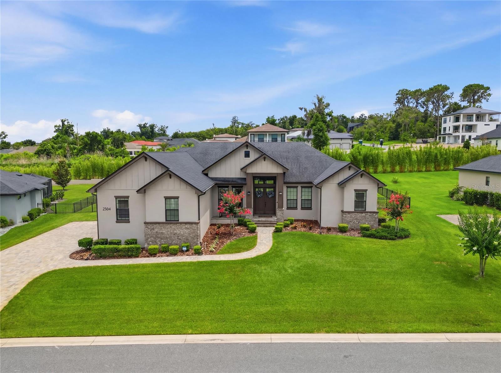 2564 Delphi Woods Cir