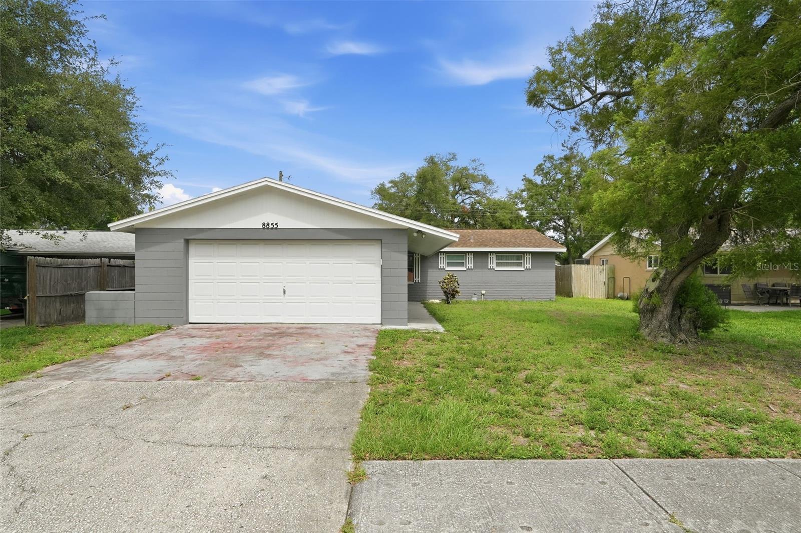 8855 53rd Way N photo 1