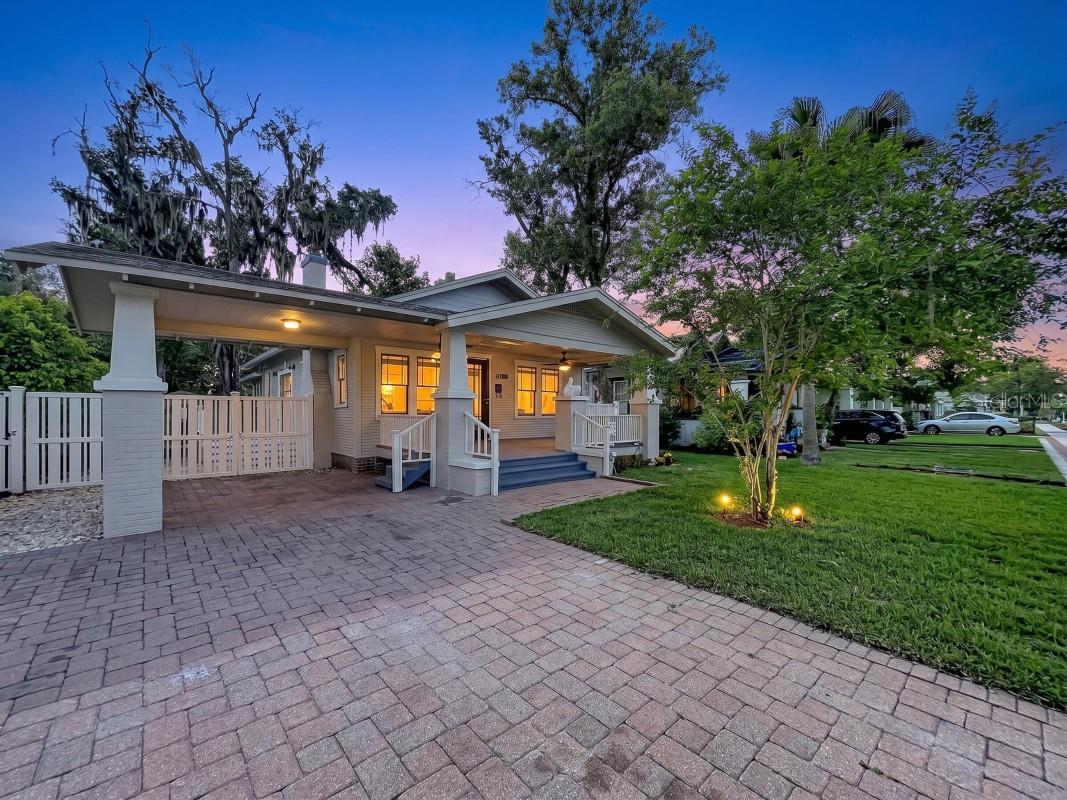 806 Johnson Ave