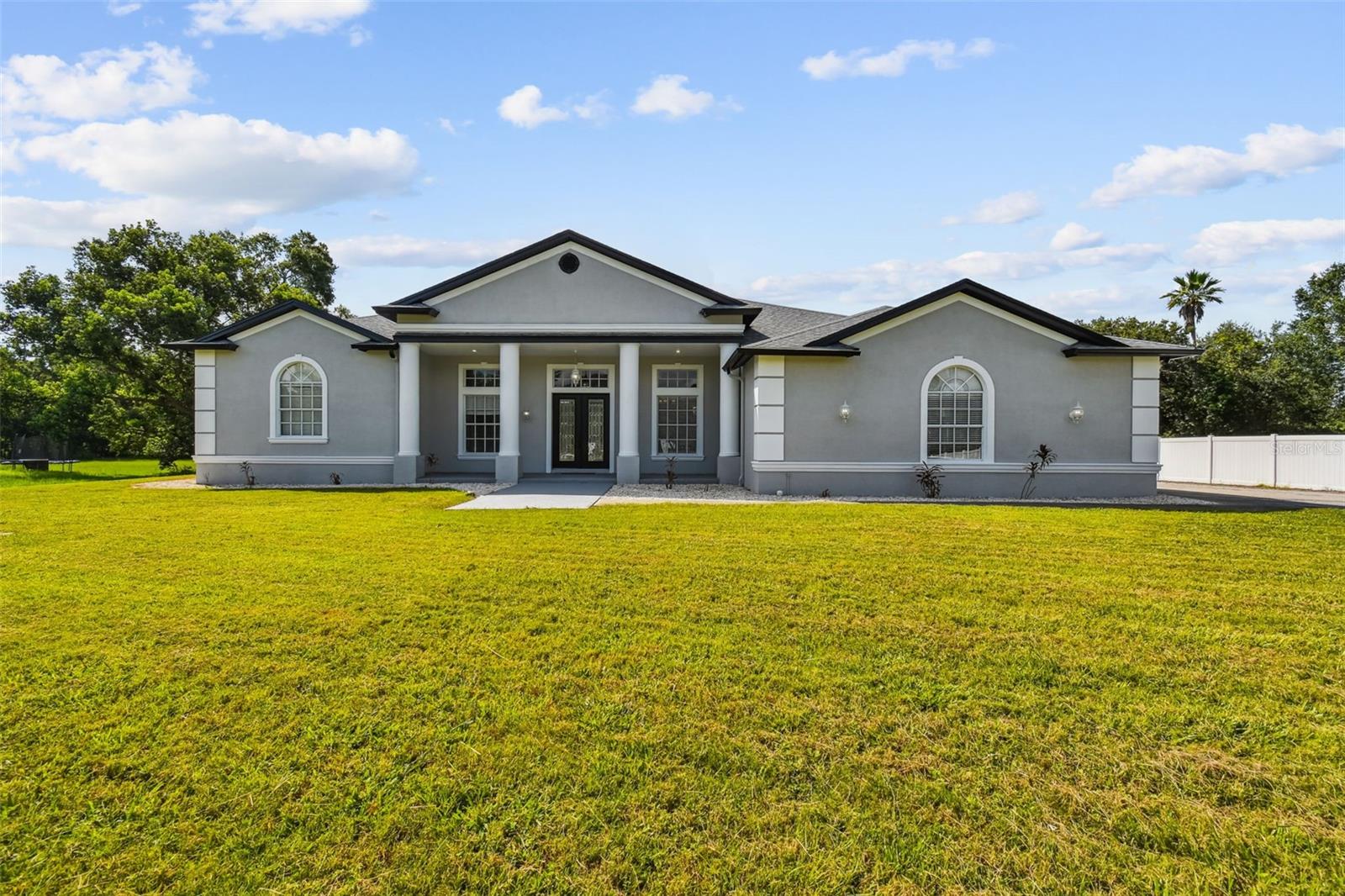 6644 Country Club Rd photo 1
