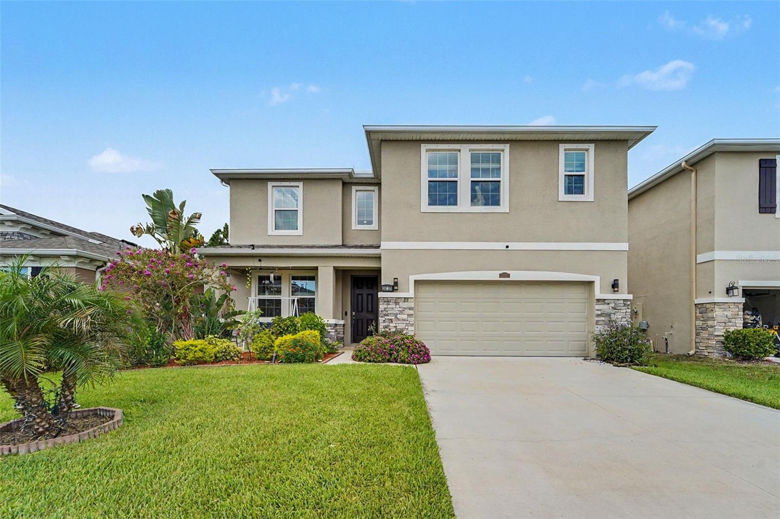 3221 Living Coral Dr