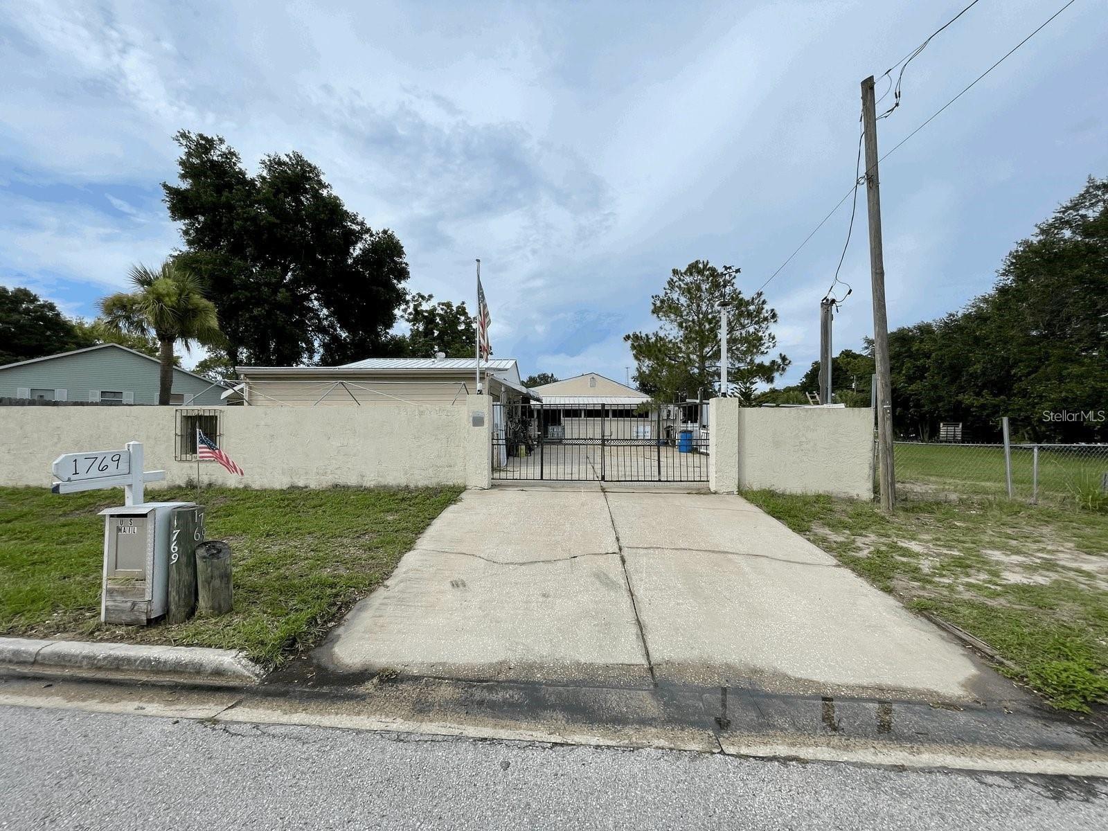 1769 Overbrook Ave photo 1