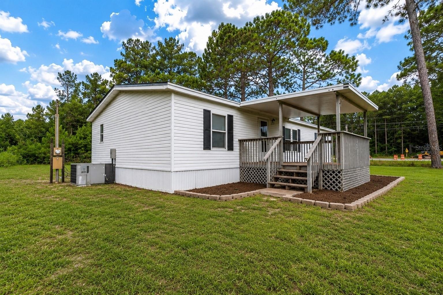 2140 Trailswood Path photo 1