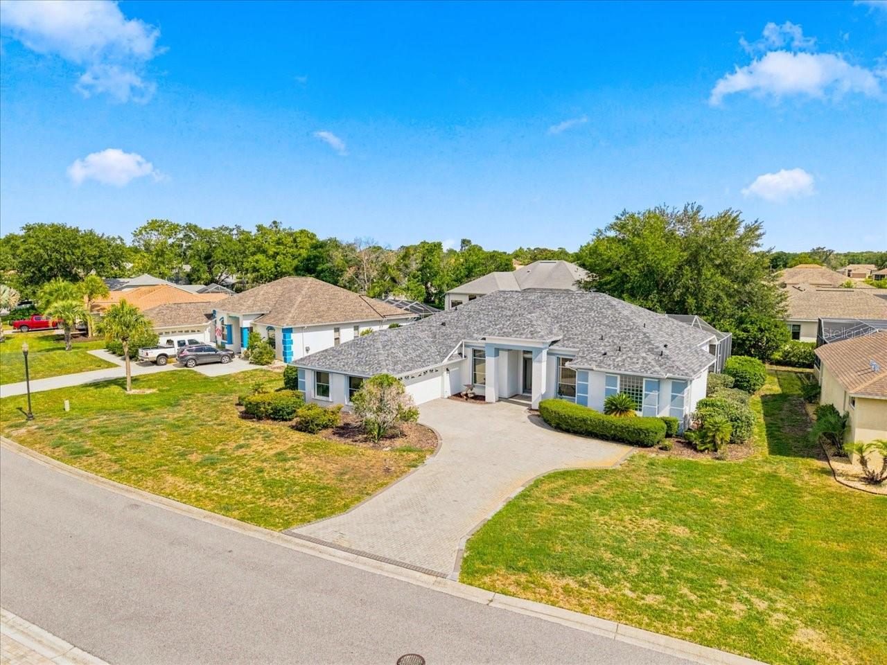 8402 Maybelle Dr