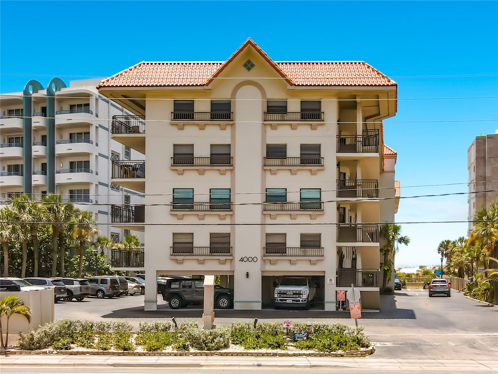 4000 Gulf Blvd #203