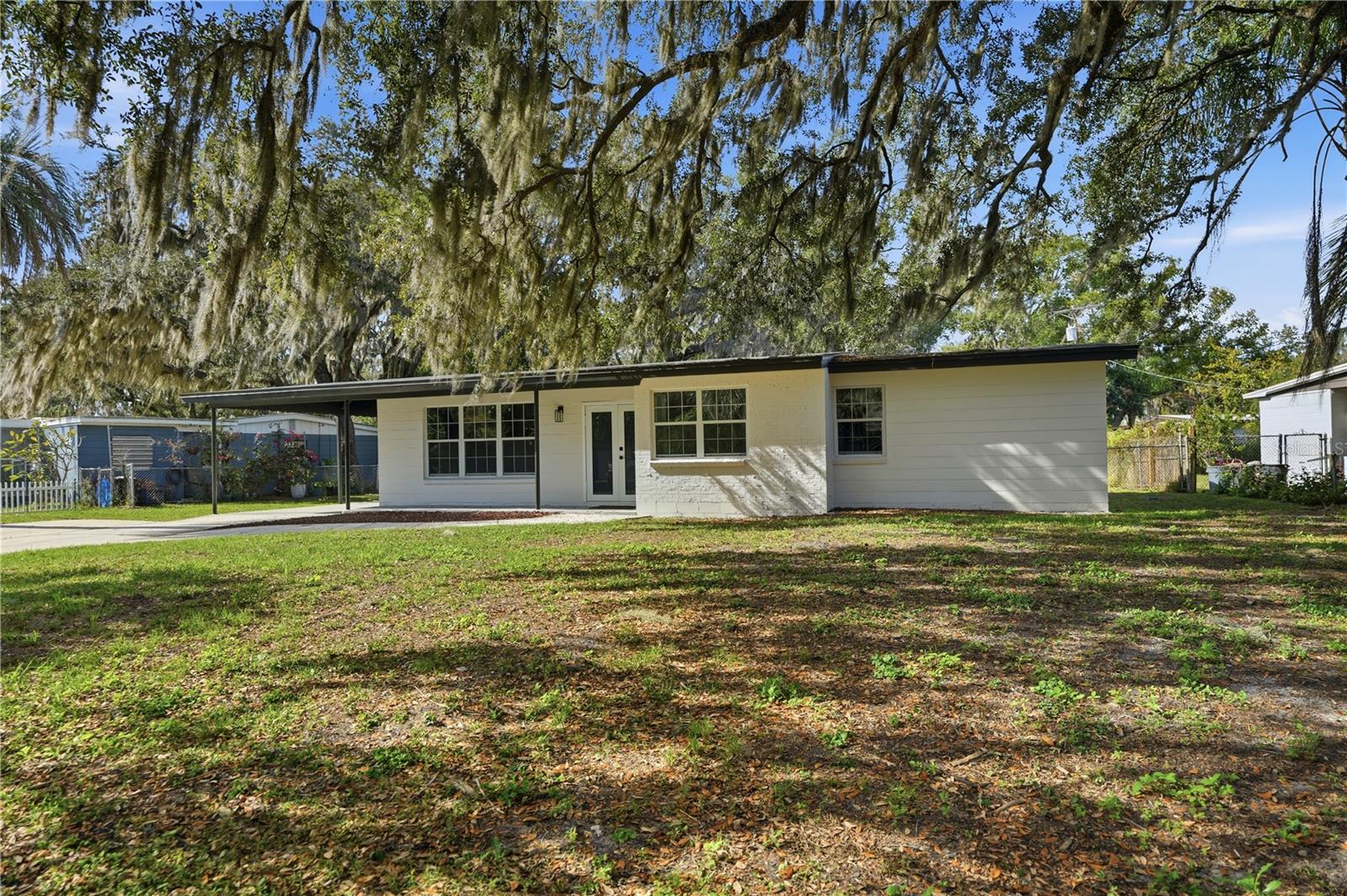 707 Aberdeen Cir