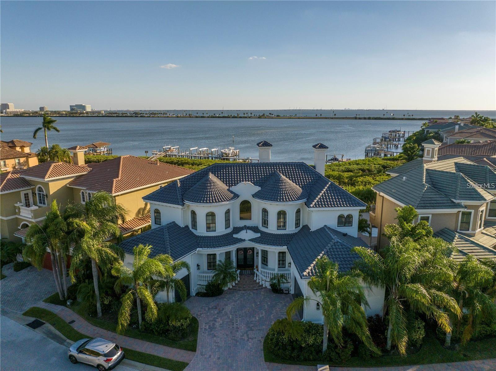 4133 Causeway Vista Dr