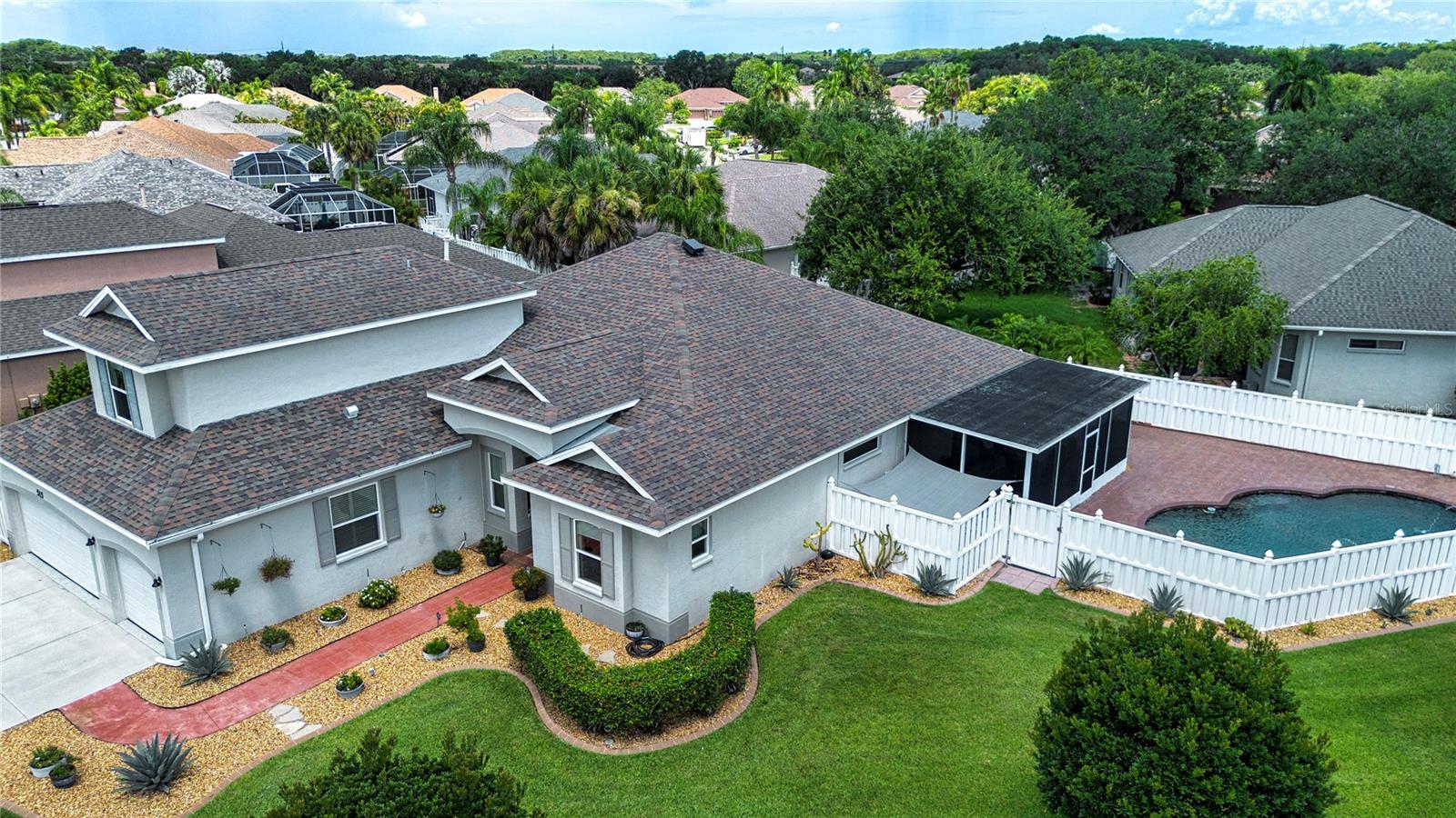 515 Planters Manor Way photo 1