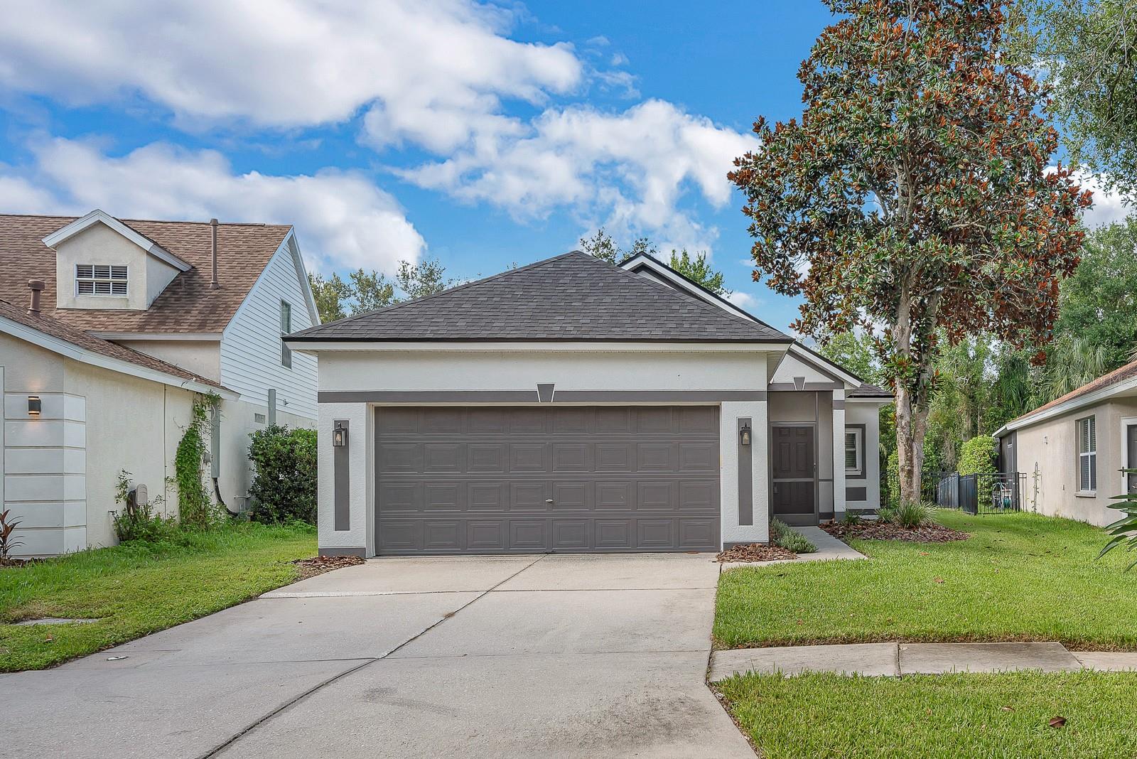 6116 Skylarkcrest Dr photo 1