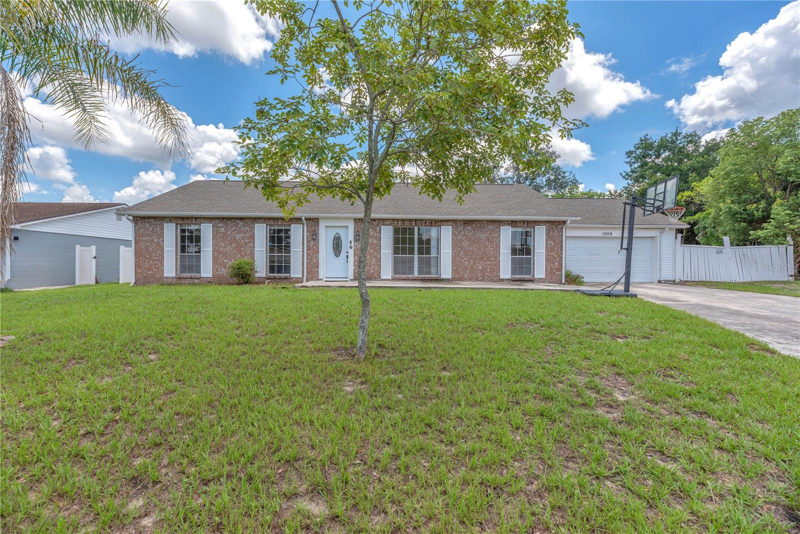 1909 Lido Dr