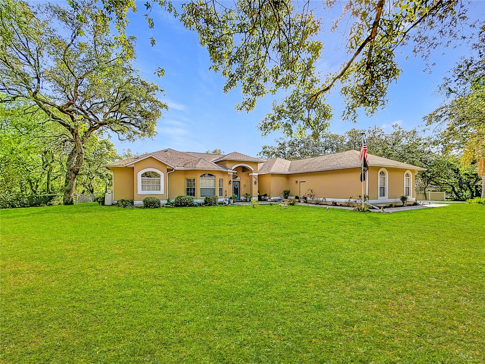 10301 Fox Sparrow Ave