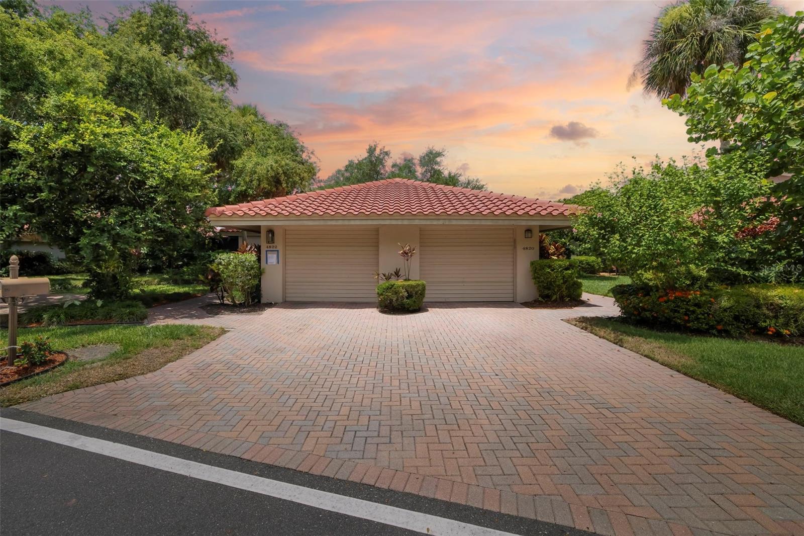 4820 Kestral Park Cir #18