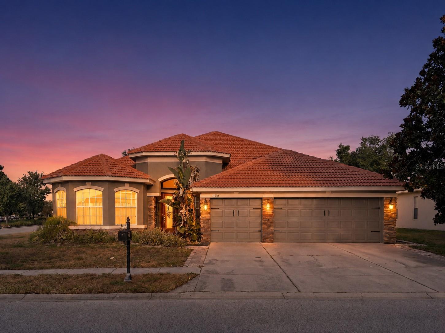 11530 Oyster Bay Cir