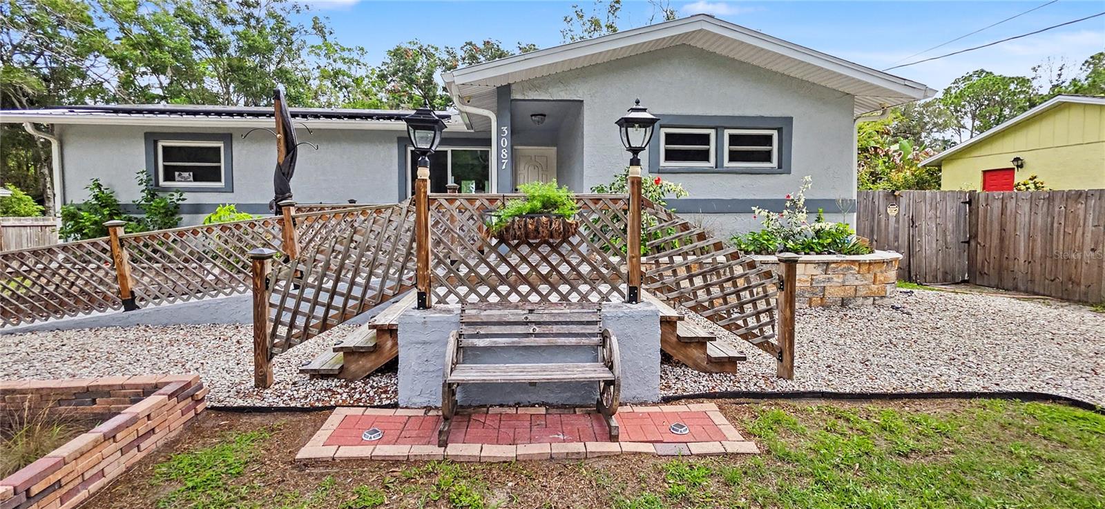 3087 Duane Ave