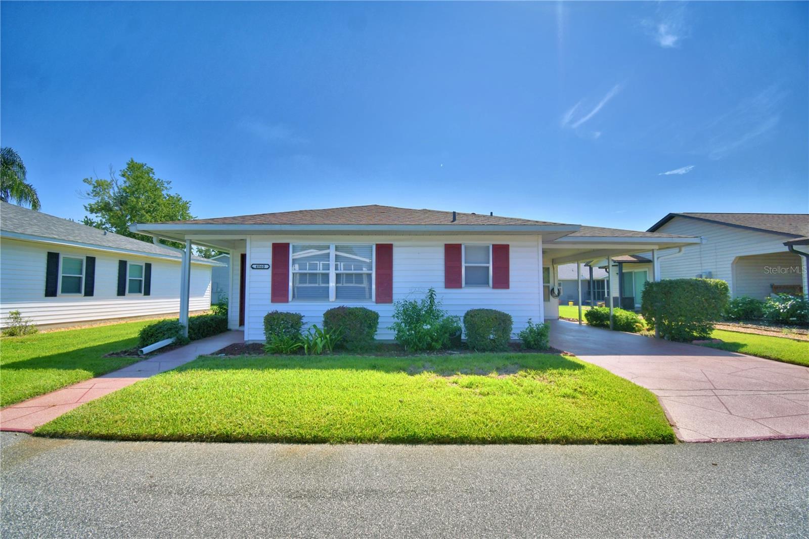 4860 Goldenview Ln photo 1