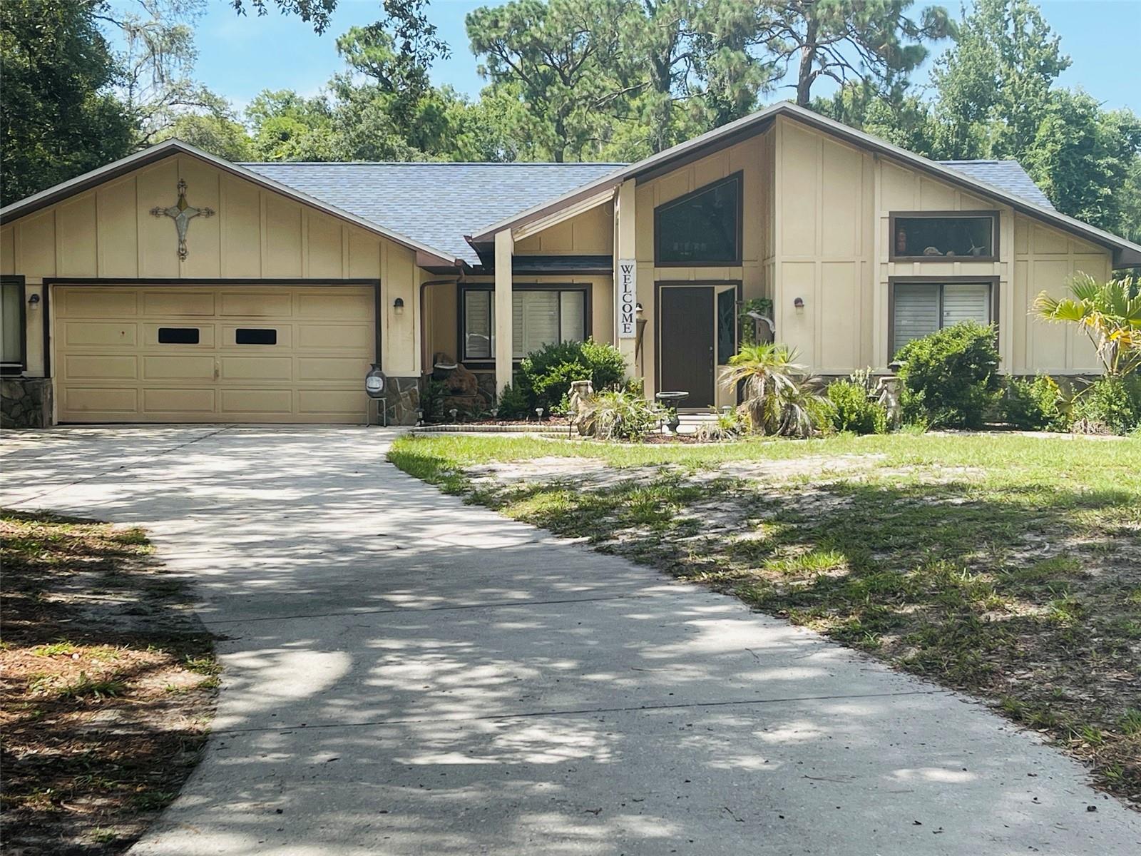 7151 Red Oak Loop