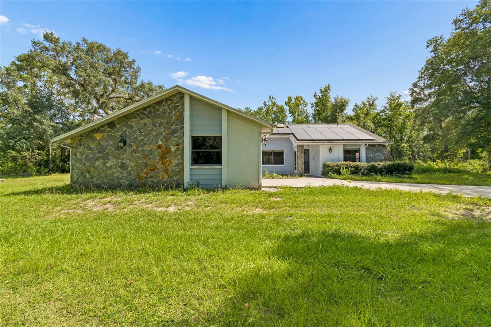 3140 Crum Rd photo 1