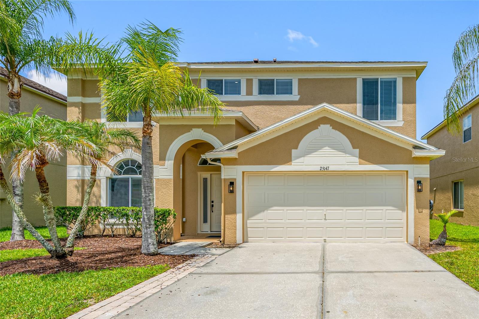 25147 Geddy Dr photo 1
