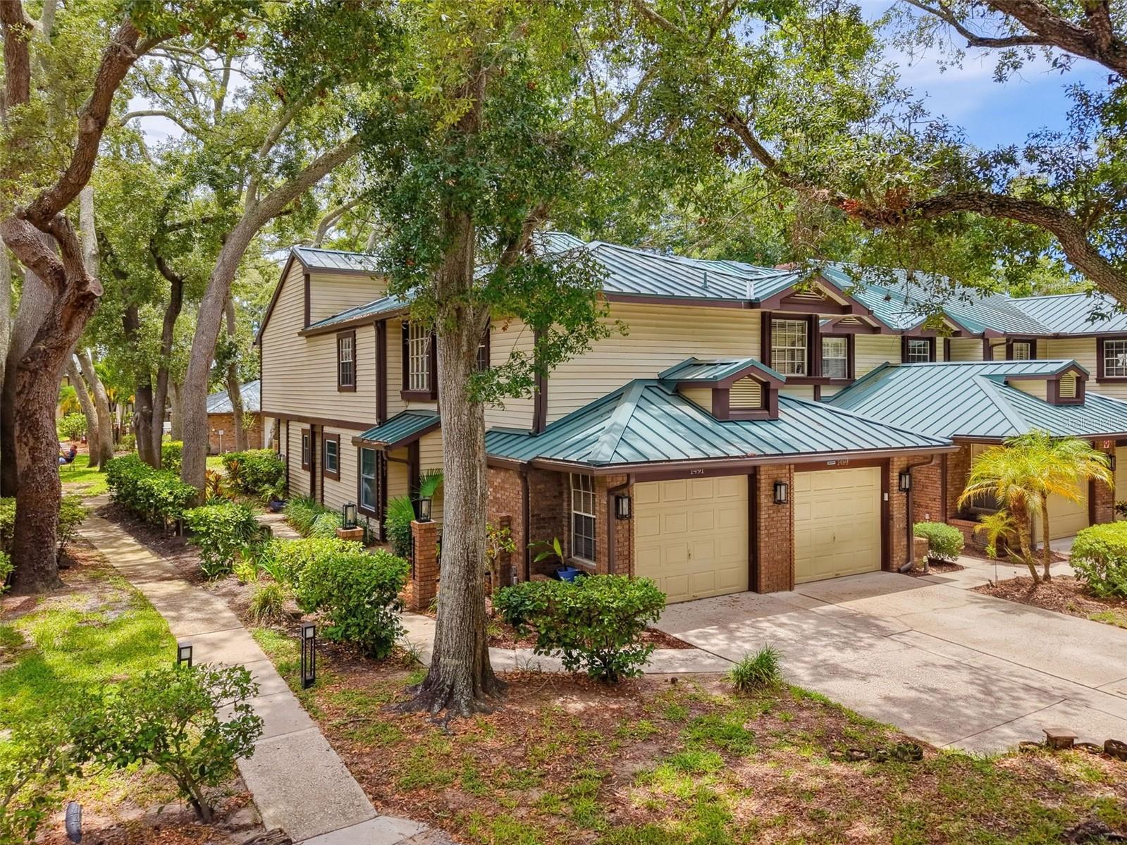 1491 Mahogany Ln #1491 photo 1