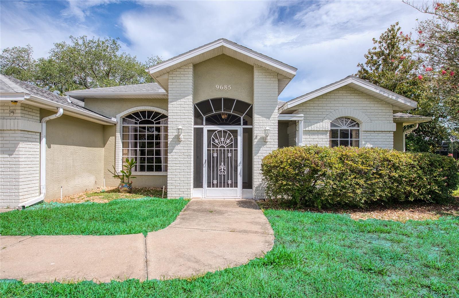 9685 Southern Belle Dr