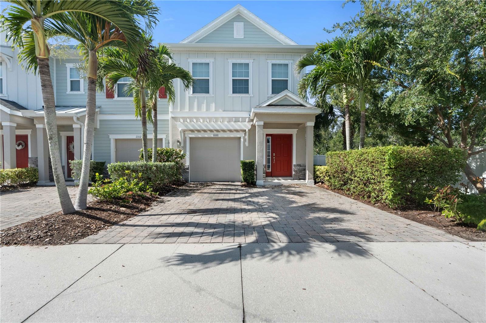 1100 Coral Ln