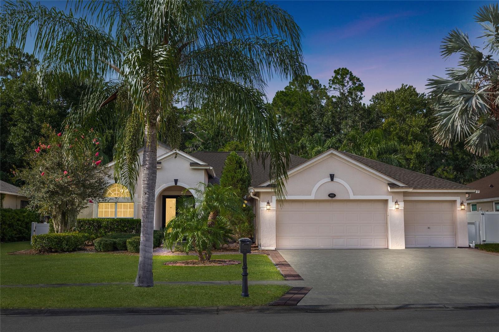 16132 Ivy Lake Dr photo 1