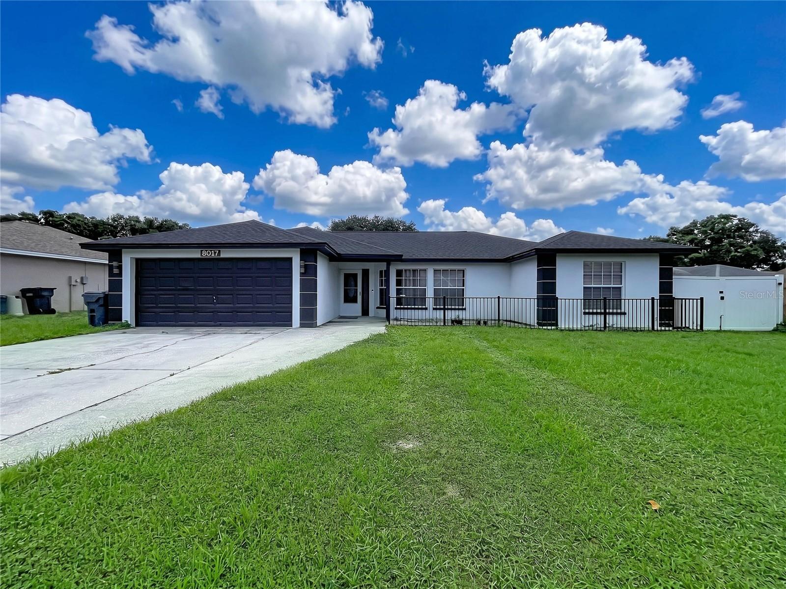 8017 Glenridge Ln photo 1