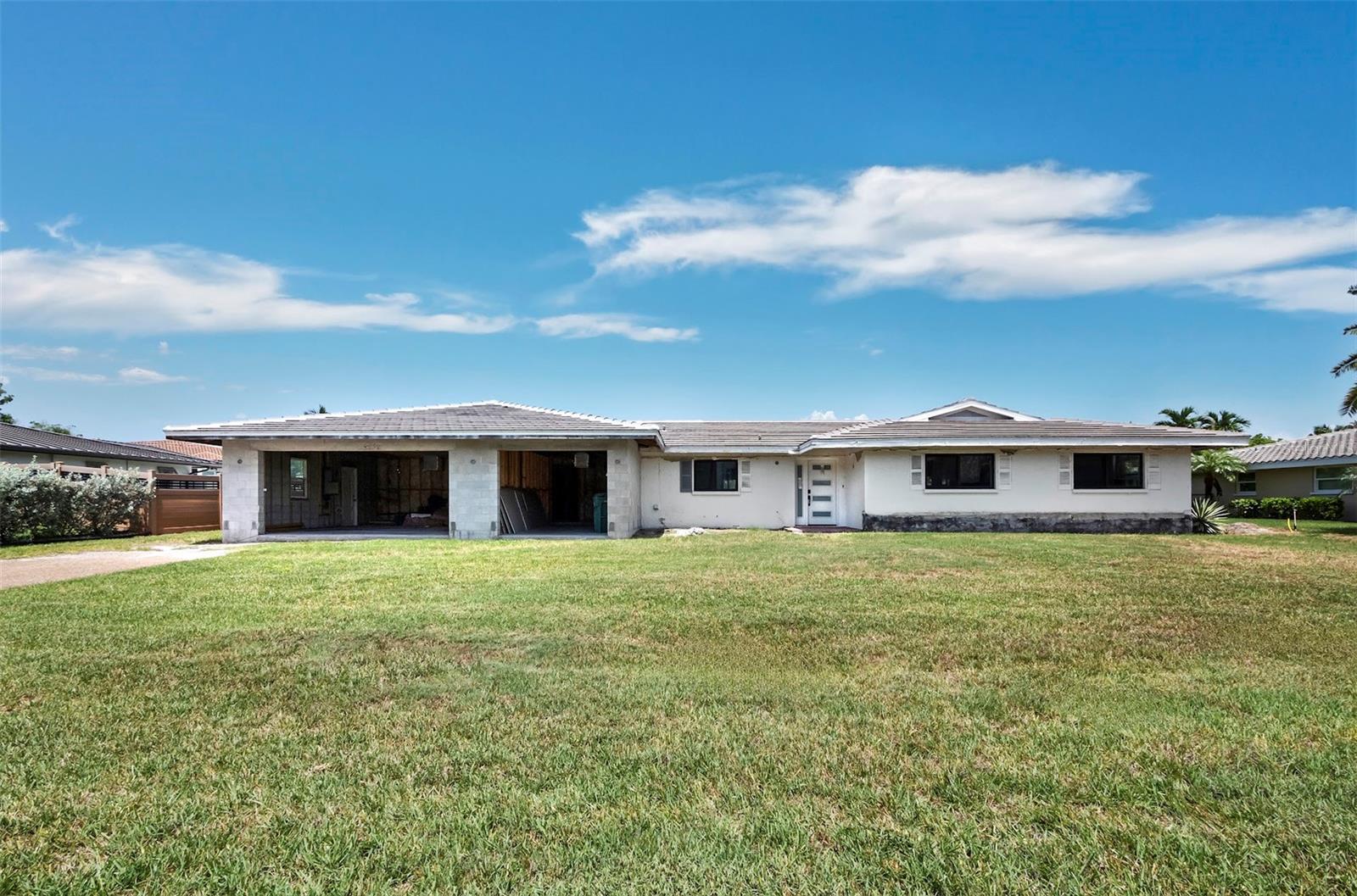 525 Sloop Ln photo 1