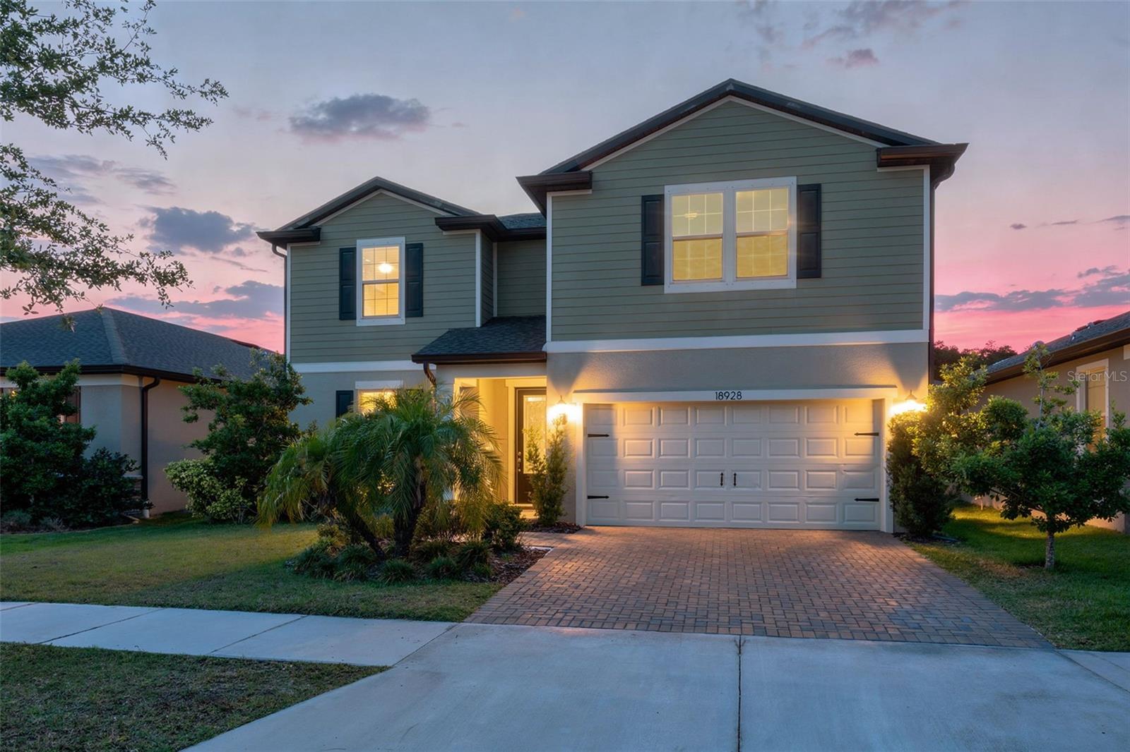 18928 Willowmore Cedar Dr