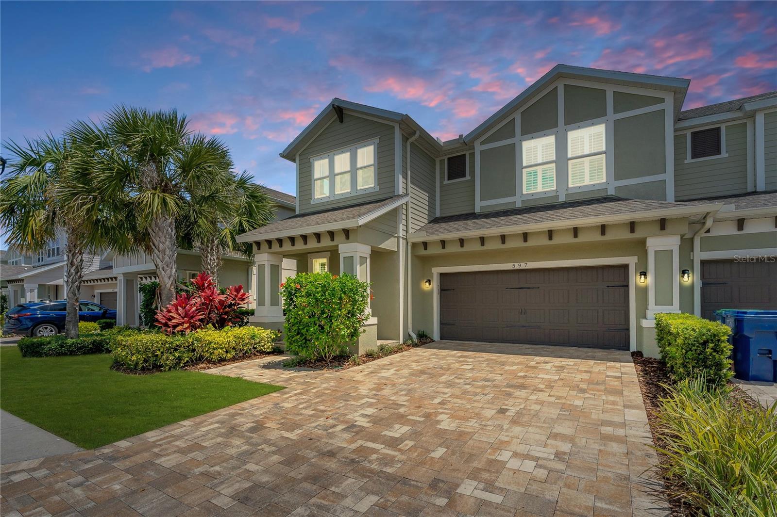597 Ozona Village Dr photo 1