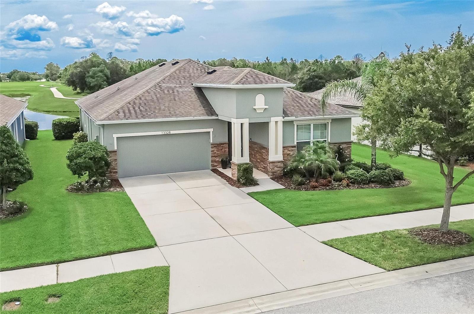 13328 Palmera Vista Dr