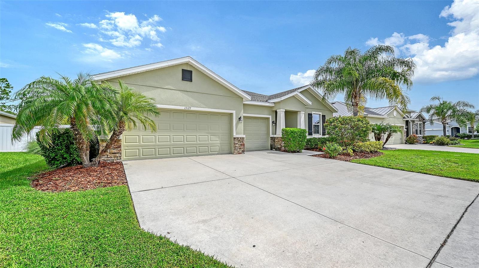 15127 Las Olas Pl