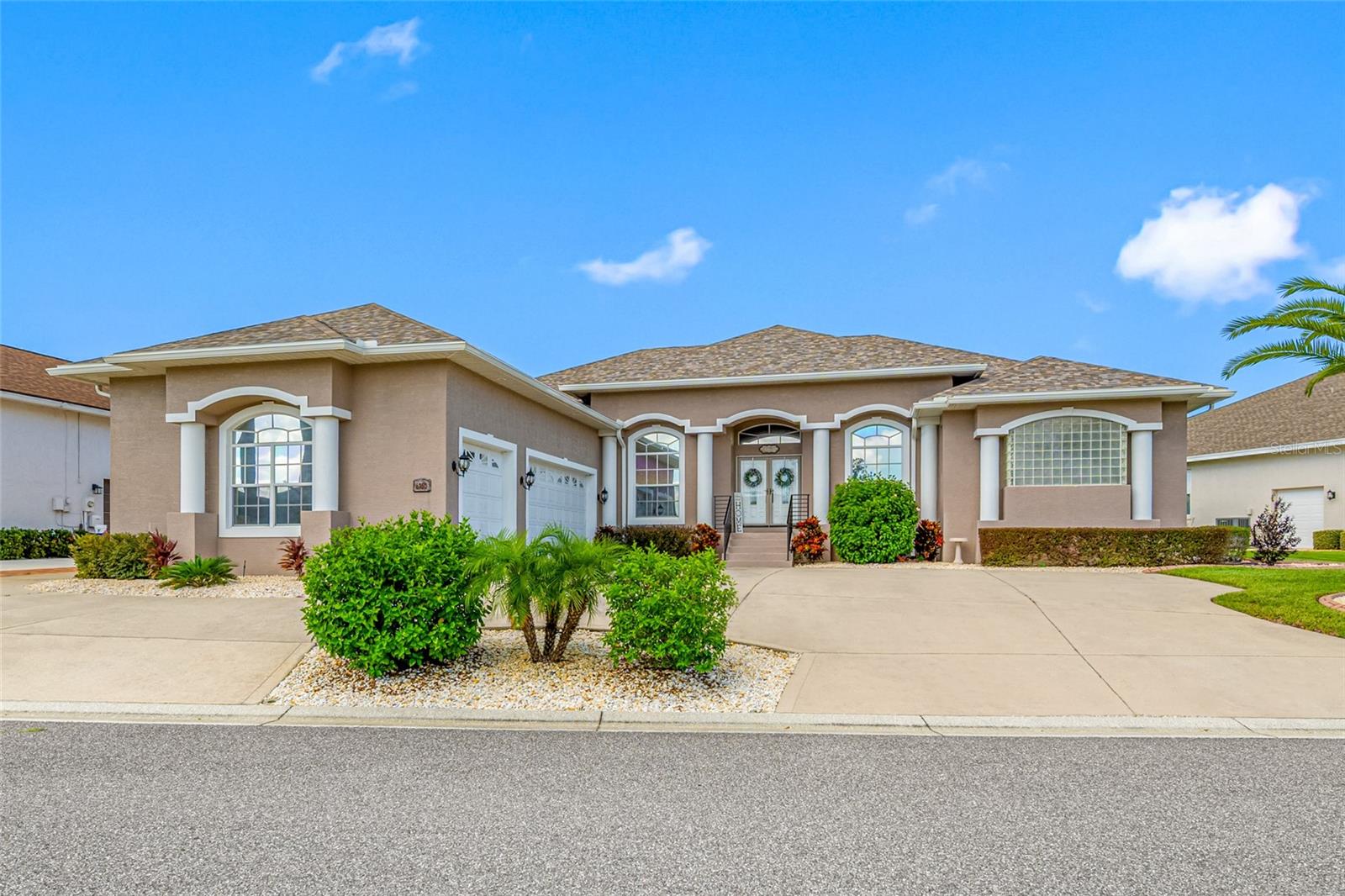 6750 Huntington Hills Blvd photo 1