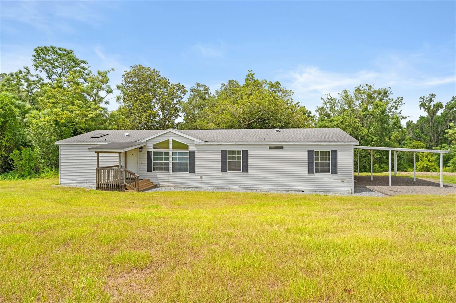 33320 Larkin Rd