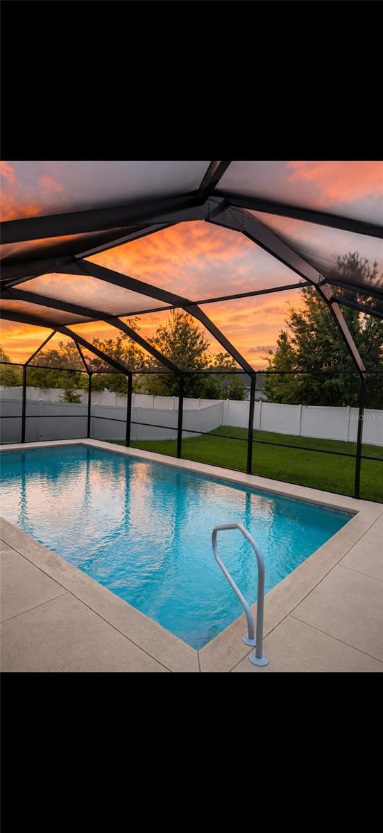 2016 Rosewood Cir photo 1