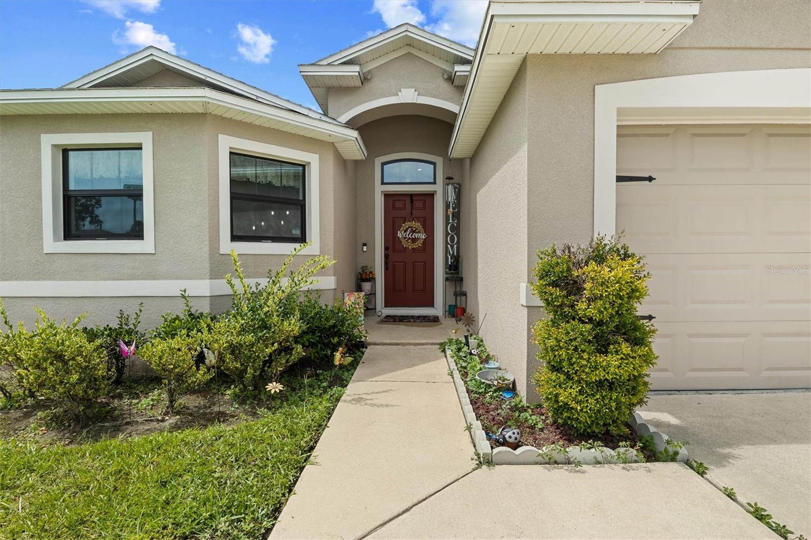 133 Crossing Dr