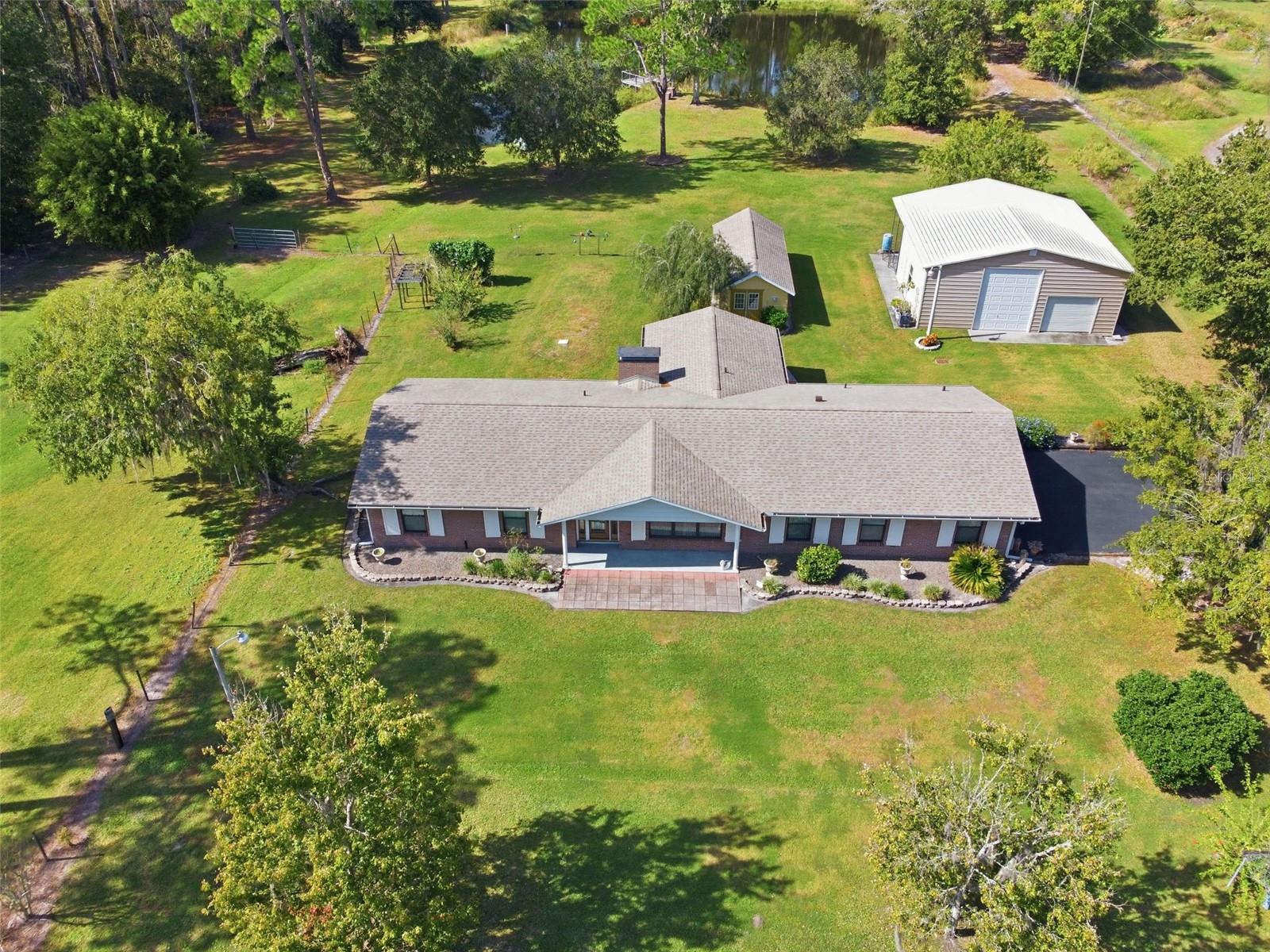 9240 Moore Rd