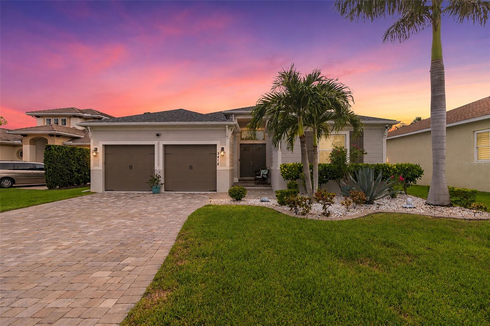 5418 56th CT E