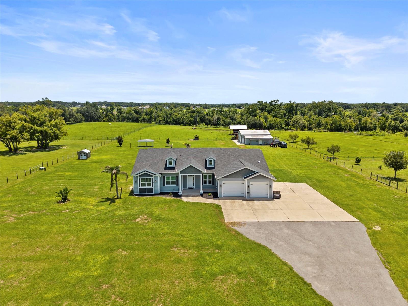 15710 Colding Loop
