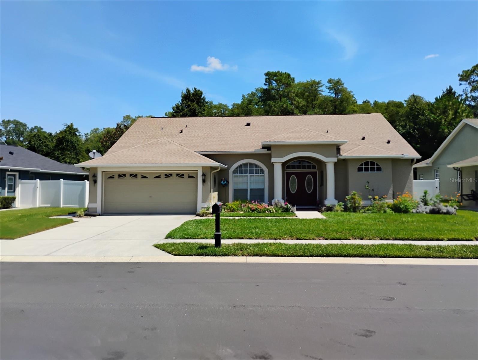 12603 Roseland Dr photo 1